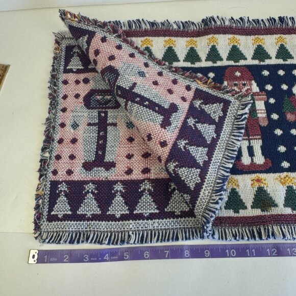 Vtg Woven Christmas Holiday Table Runner Fringe Nutcracker Santa Soldier Rustic - Picture 5 of 10